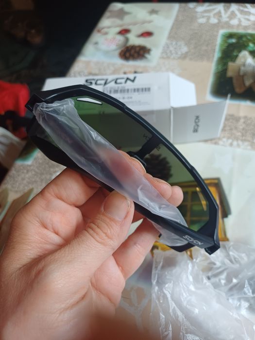 Sprzedam nowe okulary sportowe