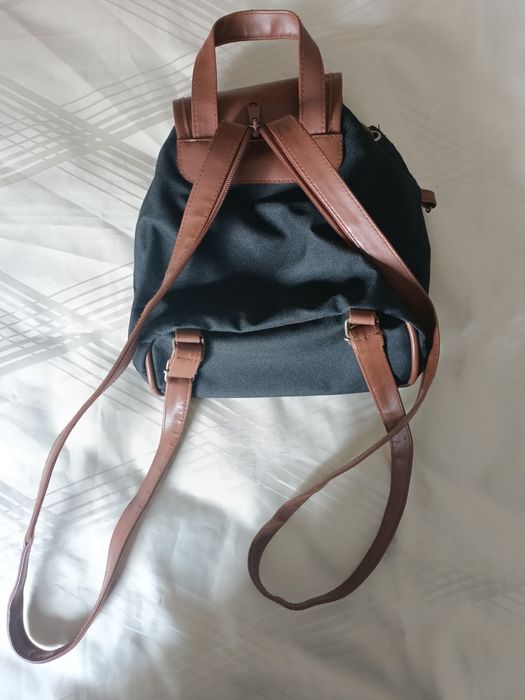 Pequena mochila Maggie Lawrence