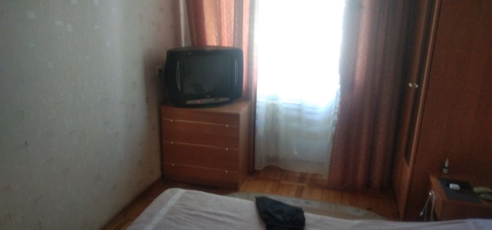 Продам 2х кімнатну квартиру в Хортицькому р-ні.