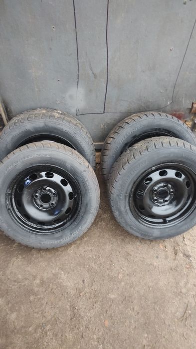 Продам резину Р14