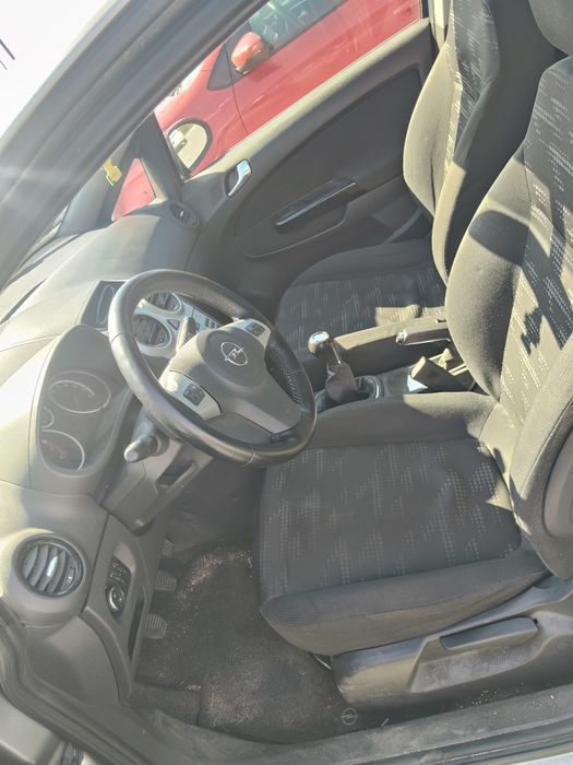 Vendo Opel corsa 1.2 Cosmo — photo 5