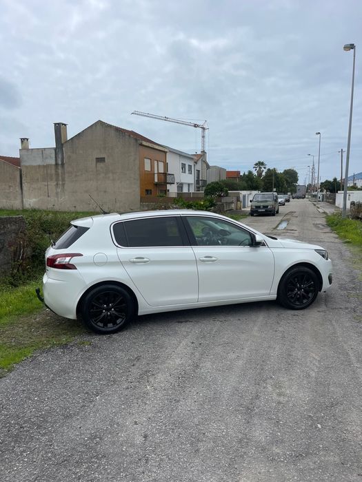 Peugeot 308 2014