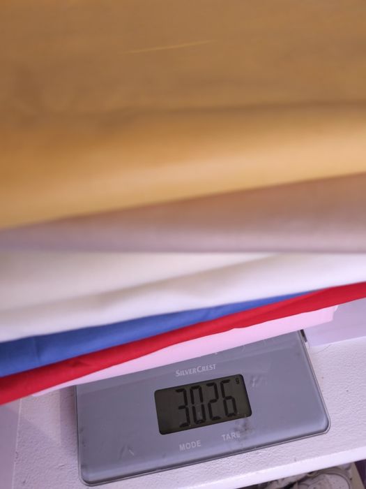 Lotes de tecidos lisos