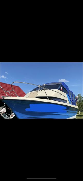 Elektryk poszukiwany do naprawy instalacji elektrycznej w tej  łodzi