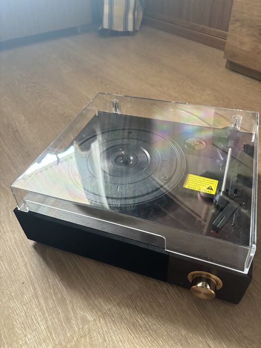 Програвач вініловий
