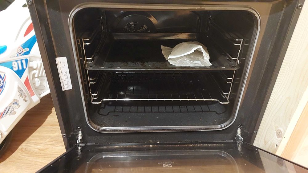 Електродуховка з грилем