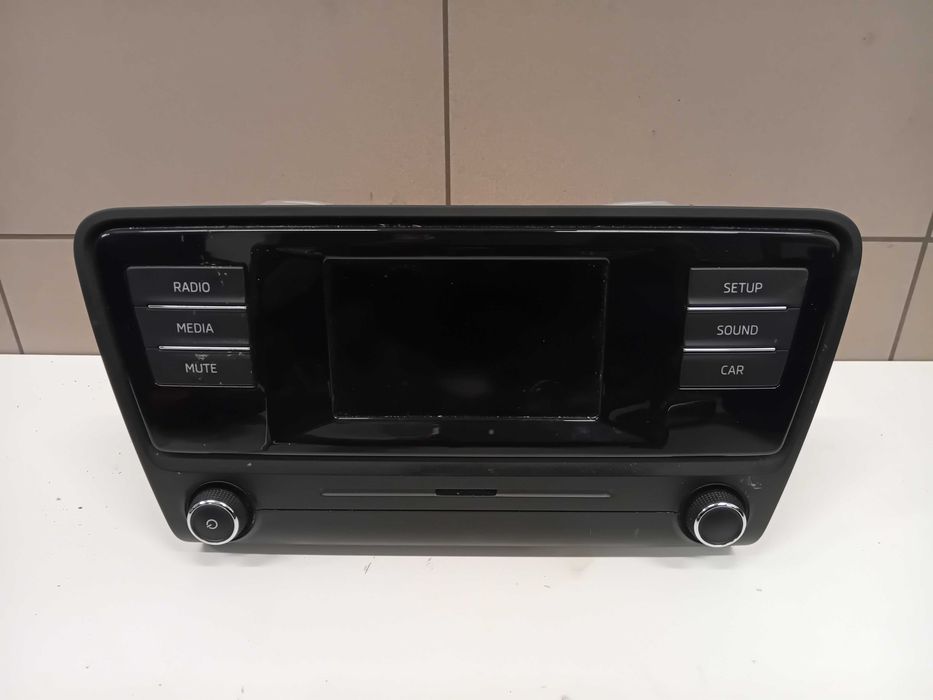 Radio Skoda Octavia III 5E0/035/867A