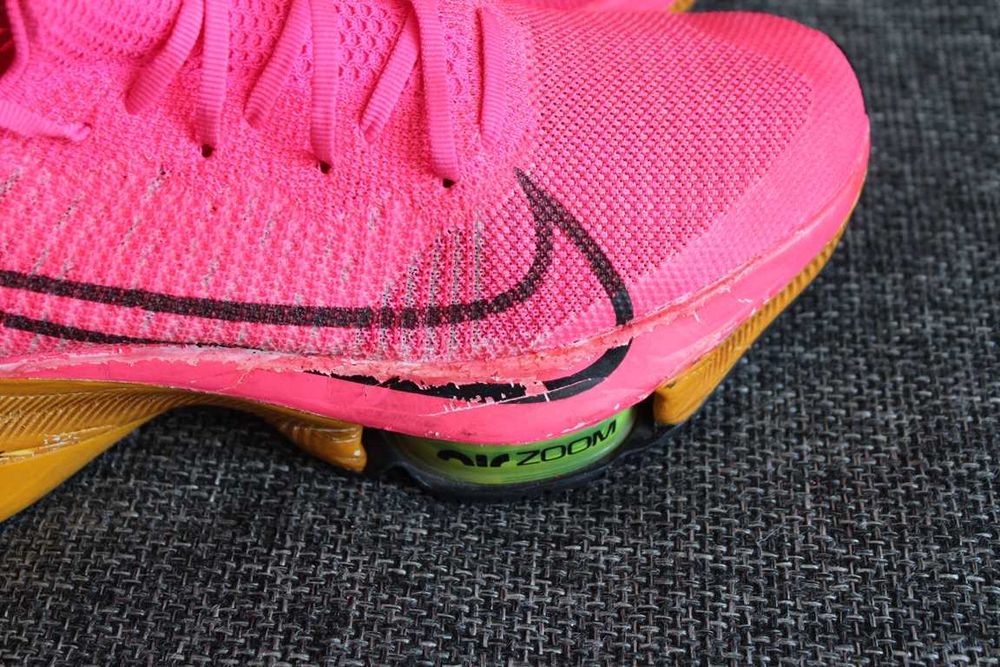 Кросівки бігові Nike Air Zoom Tempo Next% Flyknit Оригінал 43р
