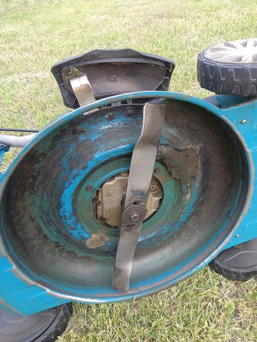 Газонокосилка 51см Hyundai L5100M + 2 фильтра воздушных