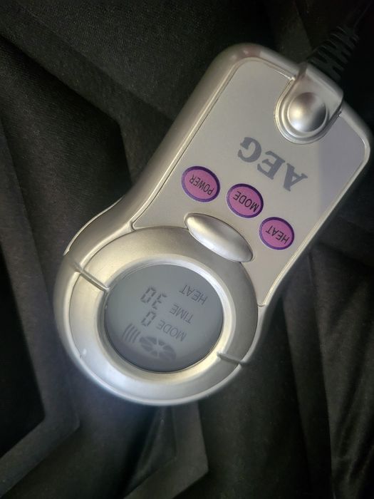 AEG masażer mata masująca