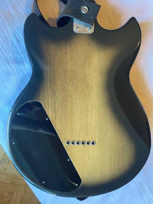 Електрогітара JOLANA  SUPERSTAR  Накрутити можна звук Gibson i Fender