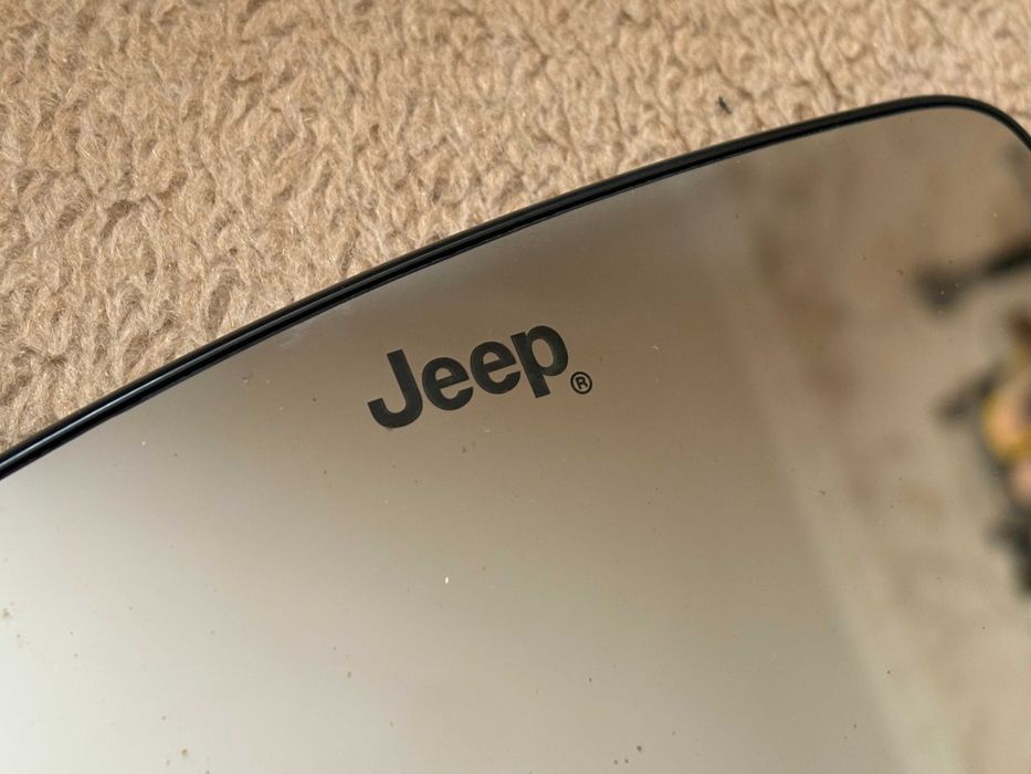 Дзеркальний елемент Jeep Compass 2018 оригінал з підігрівом (ліва сторона водія)