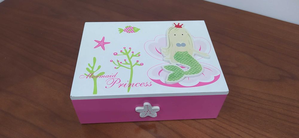 Caixa para acessórios - Menina