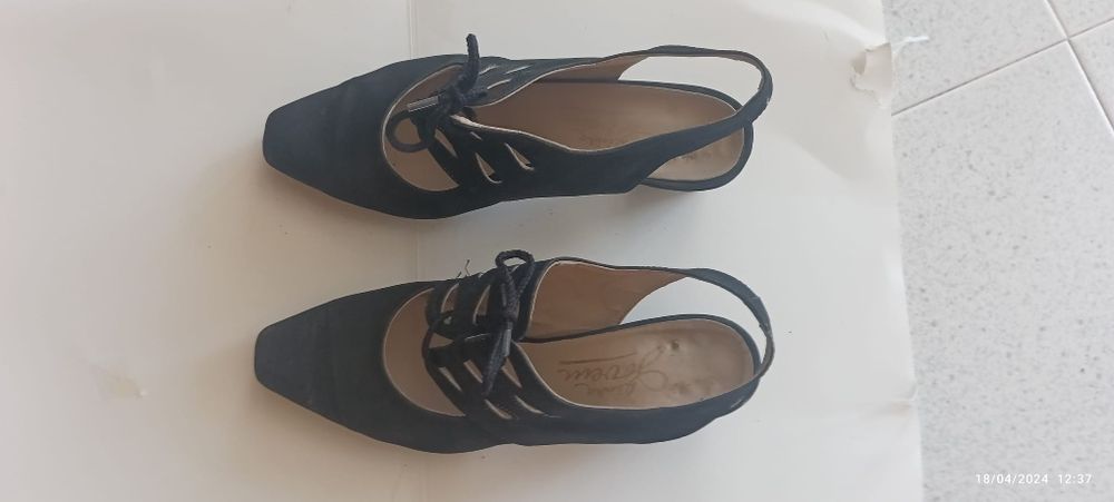 Sapatos   pretos