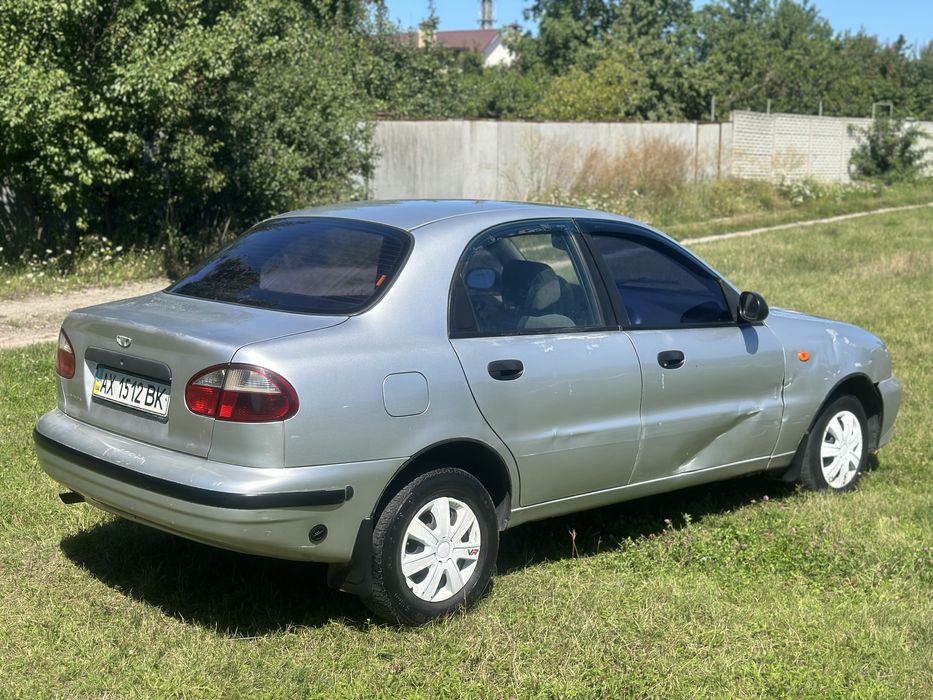 Продам ланос 1.5-газ4.