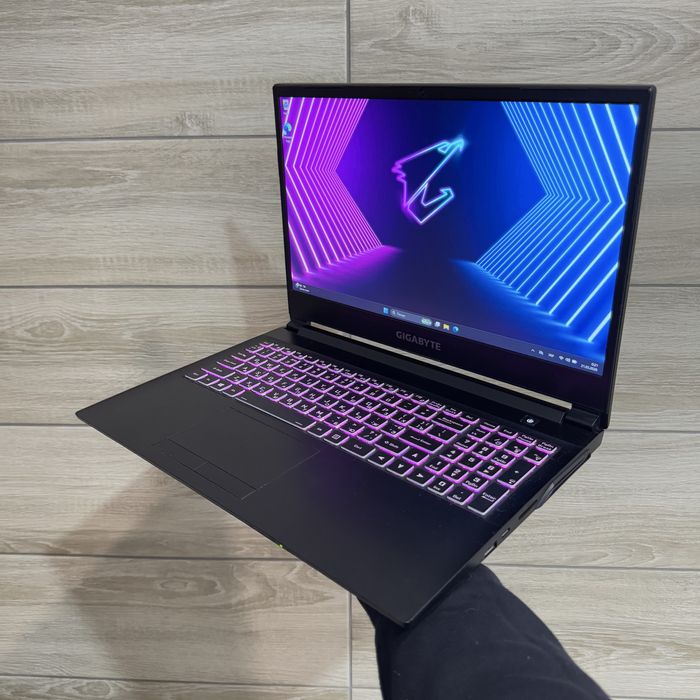 Ігровий ноутбук Gigabyte Rtx 3050, i5 11400, 512Gb