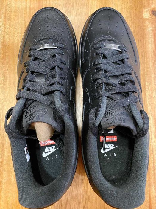 Nike Air Force 1 Low Supreme Black R.43