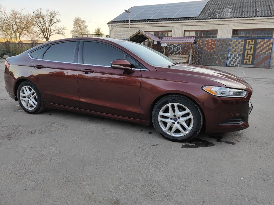 Продам Ford Fusion 2015 рік 2.5 GBO