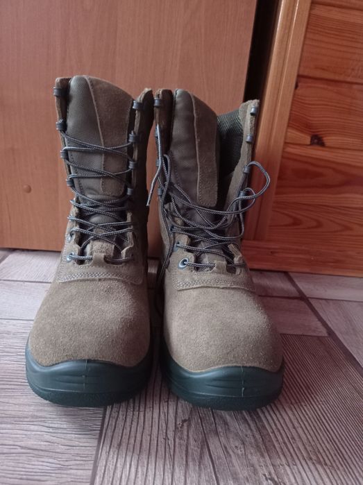 Військові армійські берци стандартів США