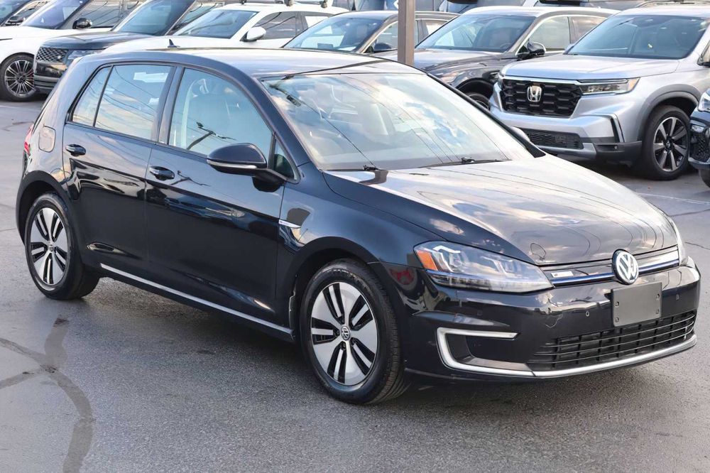 Volkswagen e-Golf SEL Premium      2015