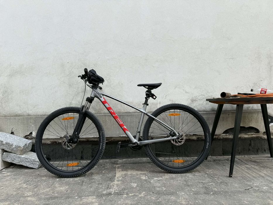 Rower Trek marlin 4 szary mat