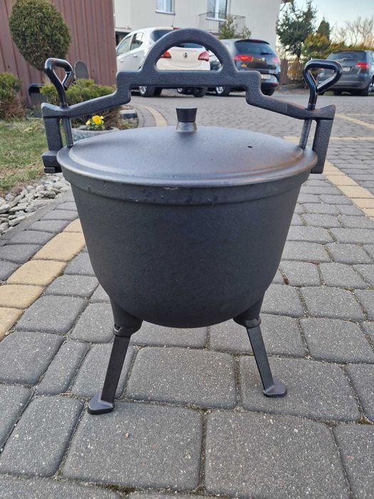 Kociołek żeliwny 10l myśliwski na ognisko grill