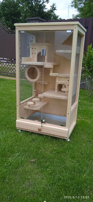 Клітка -вітрина для шиншил,дегу.