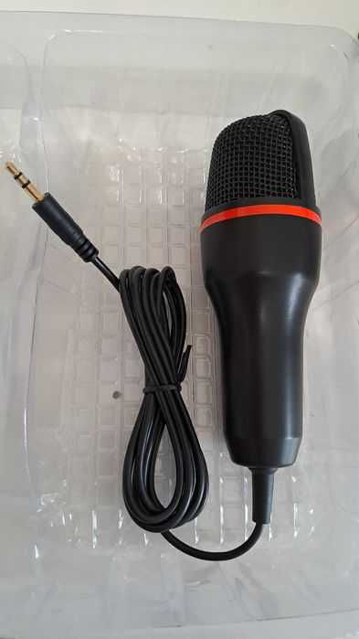 Microfone condensador ME 4 RGB. Som profissional. Novo.