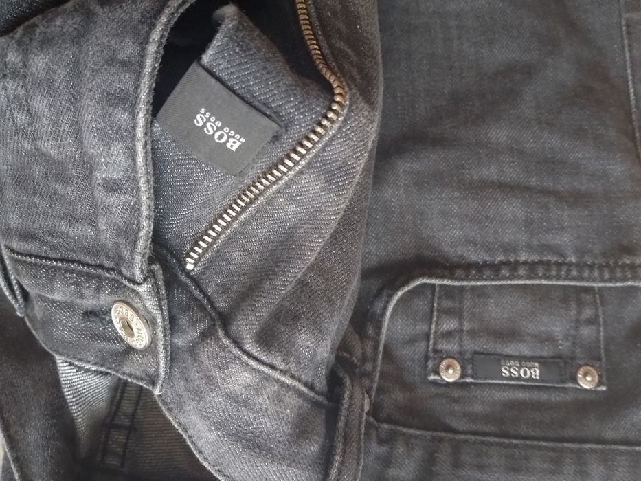 Джинси Hugo Boss