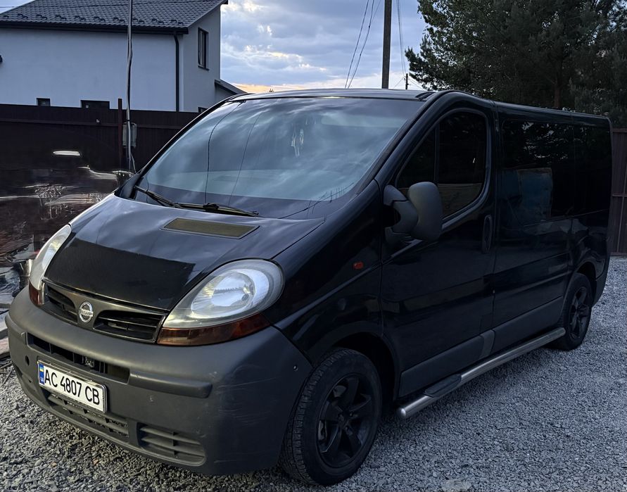 Nissan Primastar Renault trafik Vivaro
