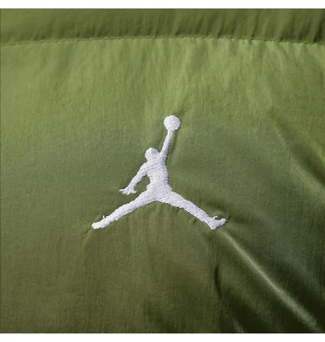 Пуховик Nike Air Jordan Essentials Green