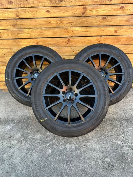Диски R17 5/114.3 з шинами 215/60/17 Bridgestone