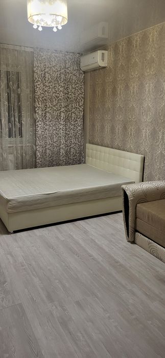 Солом'янський,Оренда 1 кімнатна,Донця 2а,Мамаєва слобода а