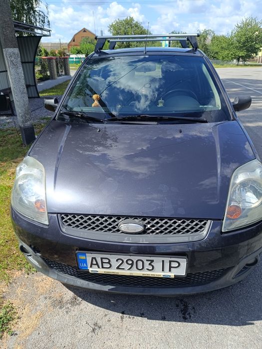 Продам власне економне авто