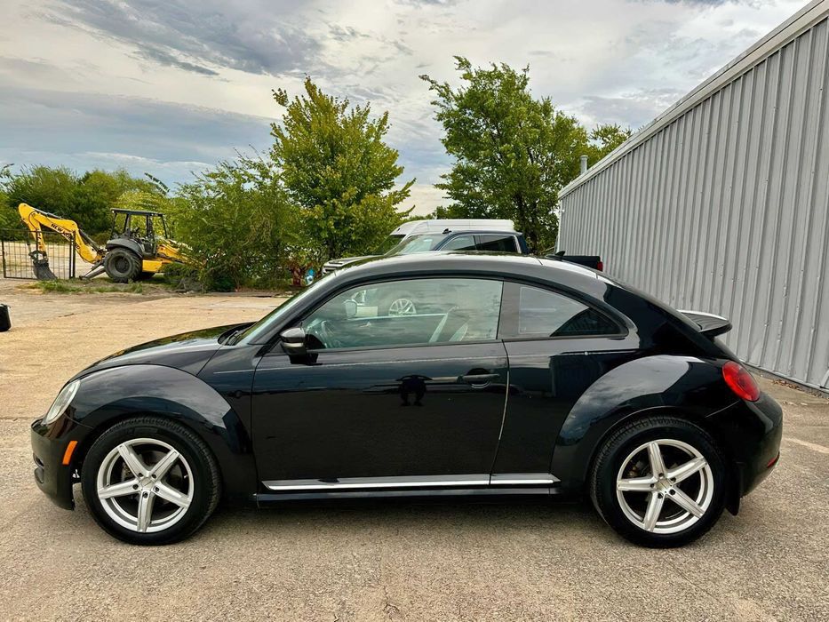 Volkswagen Beetle Classic      2016