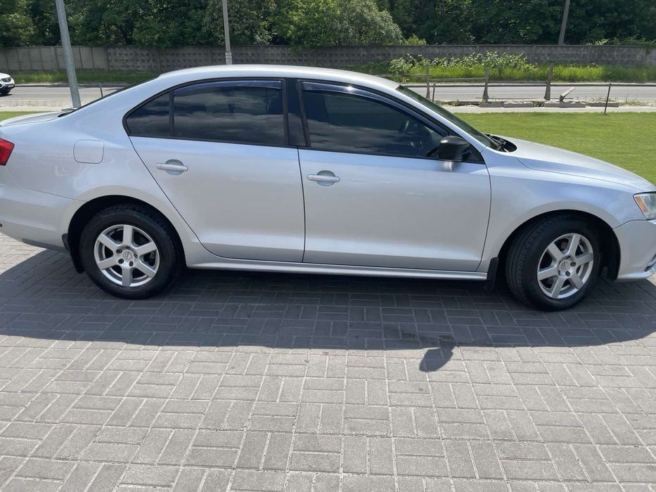 Jetta 6 2015 року 2,0 автомат 9500$