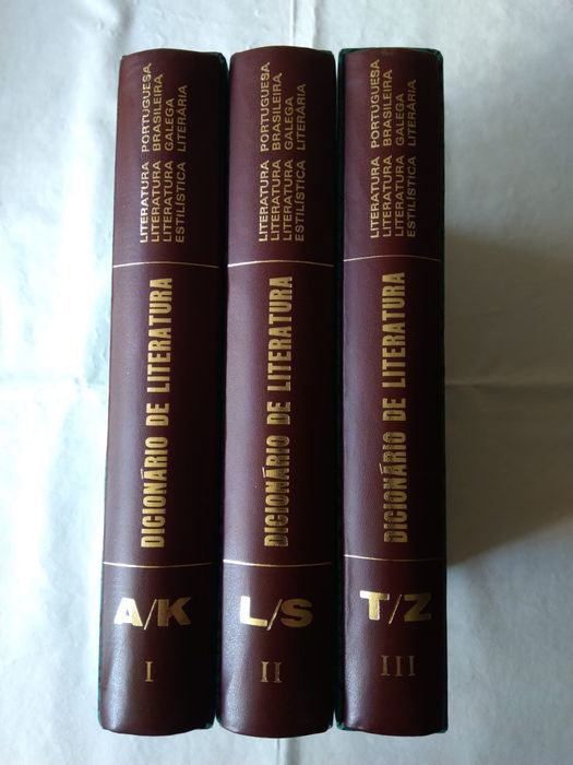 Dicionário de literatura