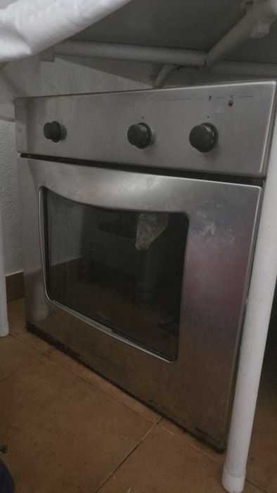 Forno Elétrico Encastrável – 100% Funcional