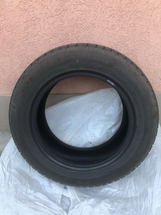 Зимова гума ICE BLAZER 215/60/16