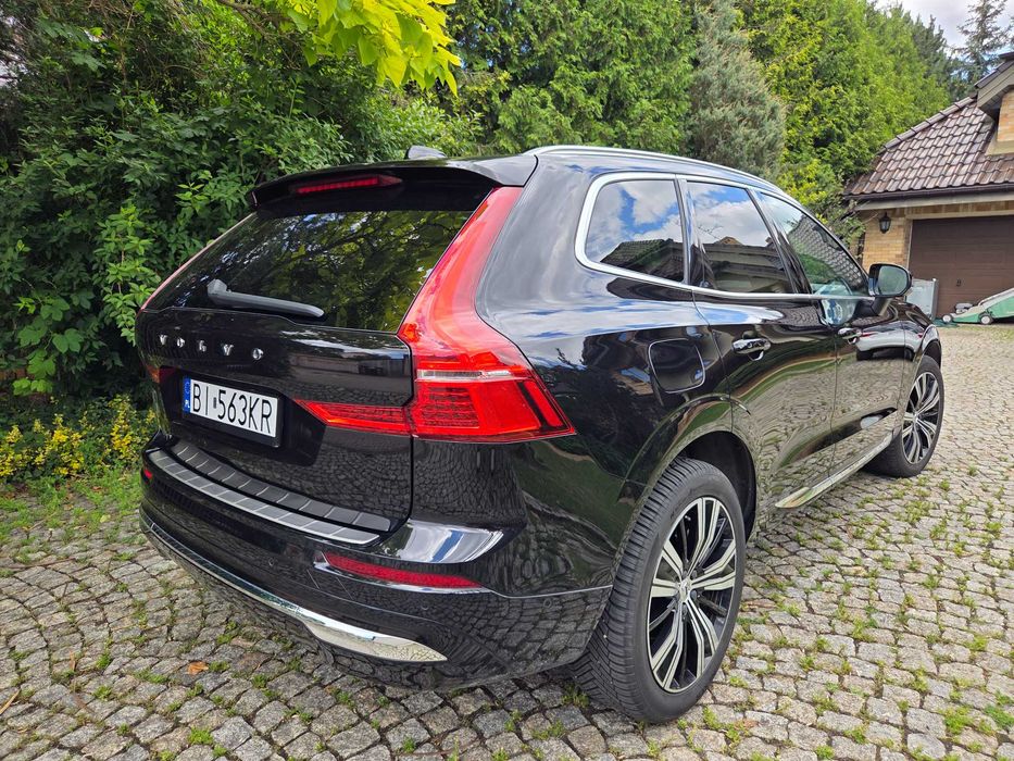 VOLVO XC60 B5 250KM Mild-Hybrid Bright Theme