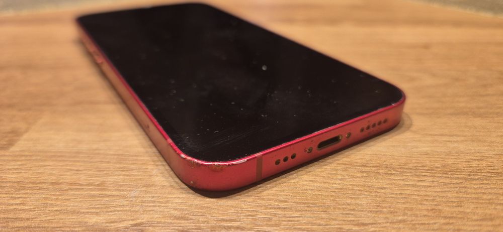 iPhone 13 128gb czerwony