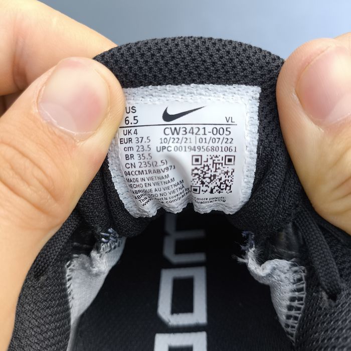 Nike Air Zoom Winflo 8 оригінал 37.5