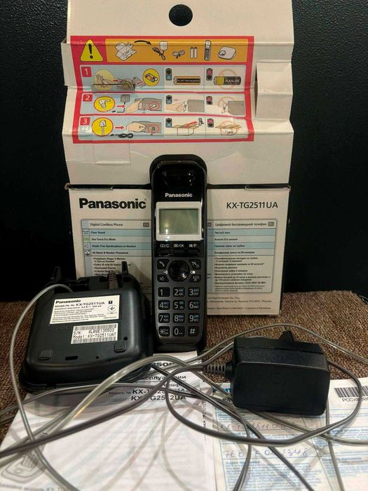 Panasonic KX-TG2511UAT DECT бездротовий телефон/радіотелефон новий