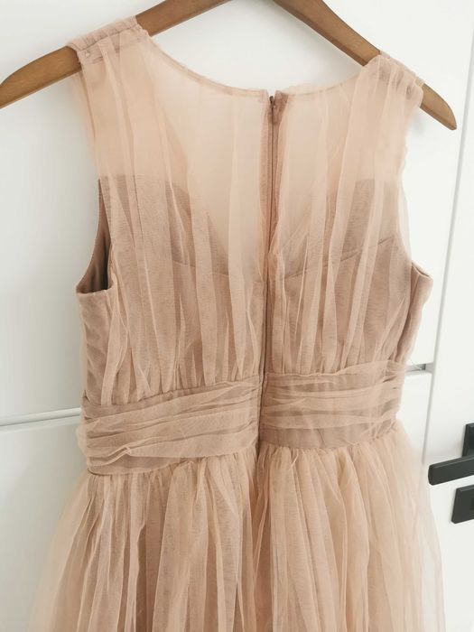 Nowa sukienka z tiulem S