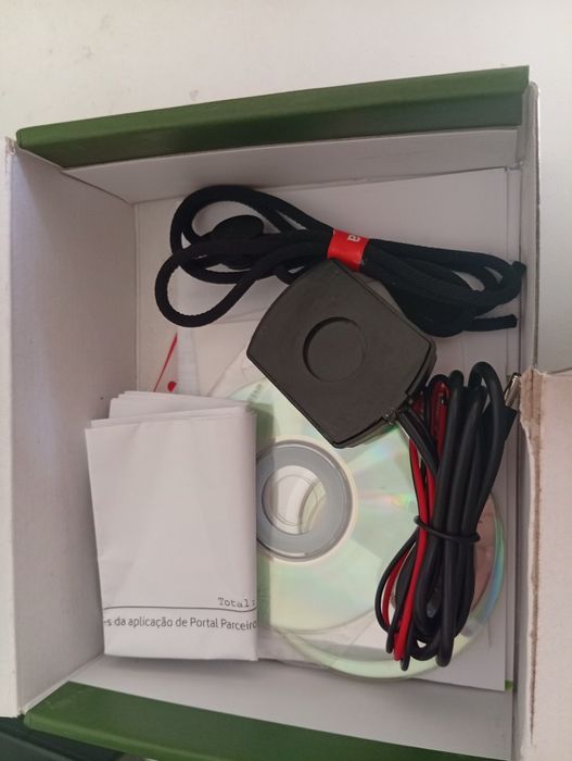 Selling GPS Tracker64740740348673122