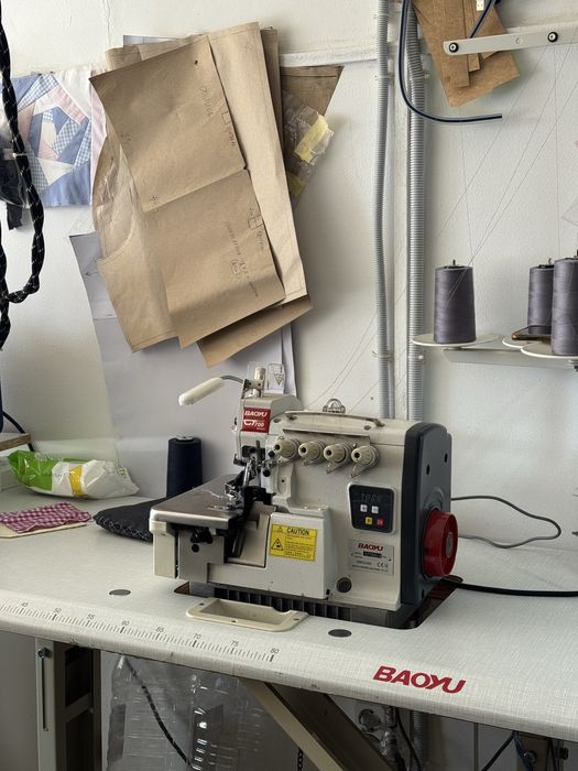 промисловий оверлок