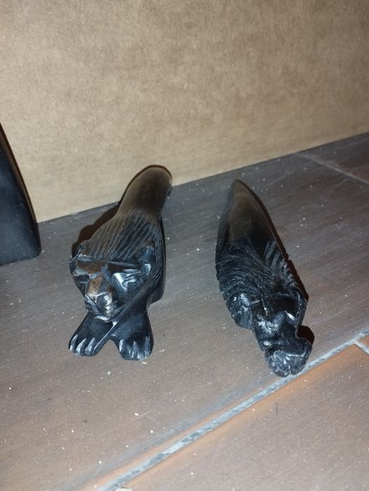 Conjunto de estátuas / estauetas madeira