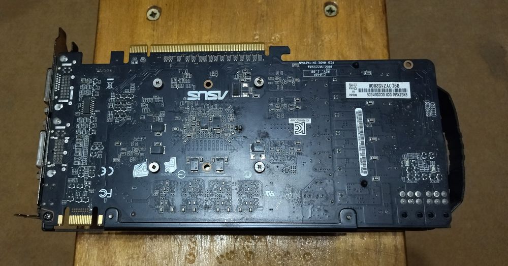 Відеокарта ASUS GeForce GTX 560