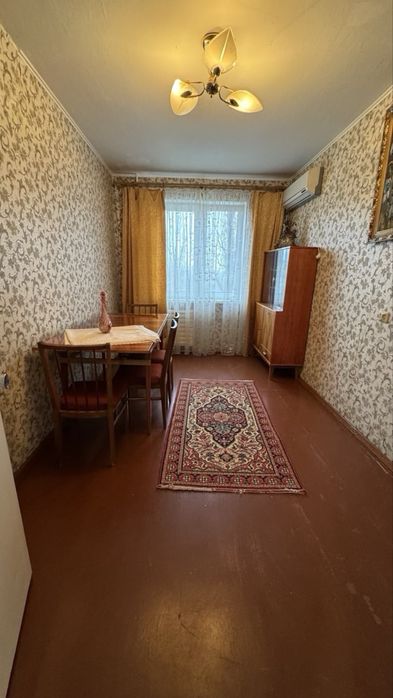 Трикімнатна квартира по Європейській