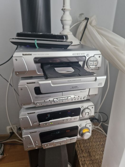 Wieza Technics SL - EH 560
